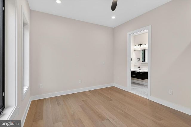 4246 15TH ST N, Arlington, VA 22207