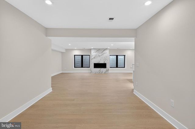 4246 15TH ST N, Arlington, VA 22207