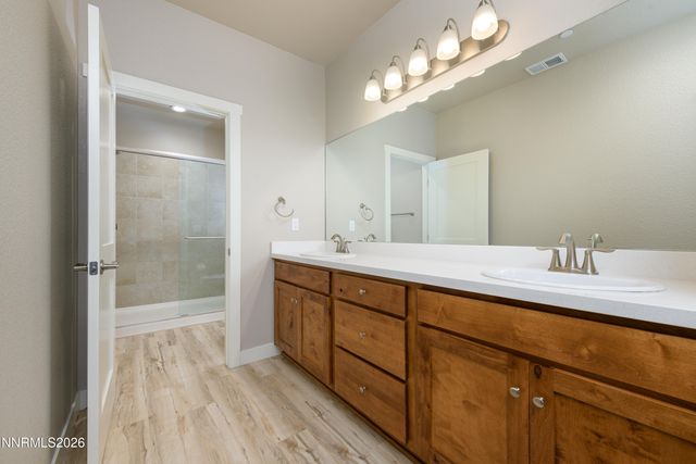 1142 Montevideo Circle, Minden, NV 89423