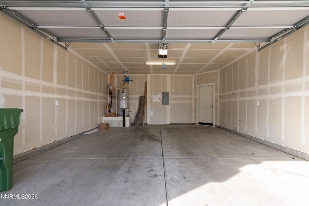 Image 27 of property listing at 1142 Montevideo Circle, Minden, NV 89423