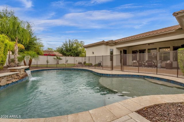 8952 E WETHERSFIELD Road, Scottsdale, AZ 85260