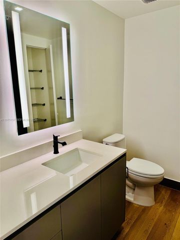 307 SW 5th St 2611, Fort Lauderdale, FL 33315