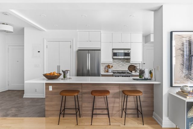 241 W 97th St Apt 4L, New York City, NY 10025