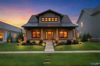 1602 Bridgedale Street NE, Huntsville, AL 35811