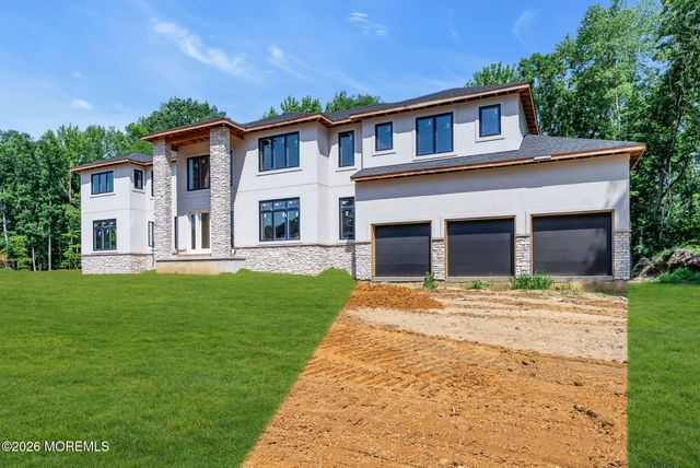 111 Parker Chase Court, Morganville, NJ 07751