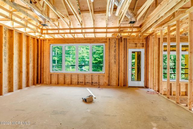 111 Parker Chase Court, Morganville, NJ 07751