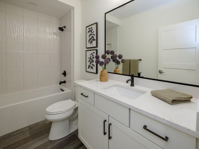 7207 Coreopsis Cove, Kalamazoo, MI 49009