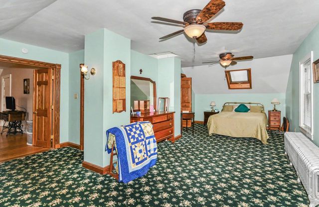 4915 W Woodlawn COURT, Milwaukee, WI 53208