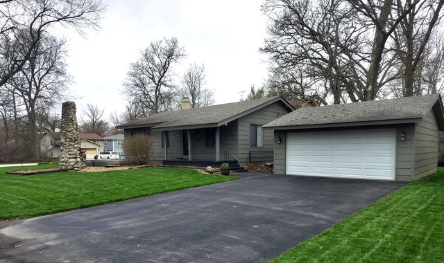 67 Honeysuckle Lane, Crystal Lake, IL 60014