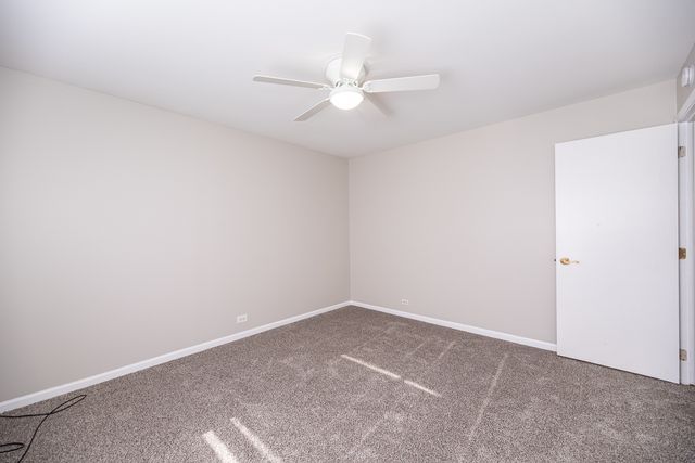 67 Honeysuckle Lane, Crystal Lake, IL 60014