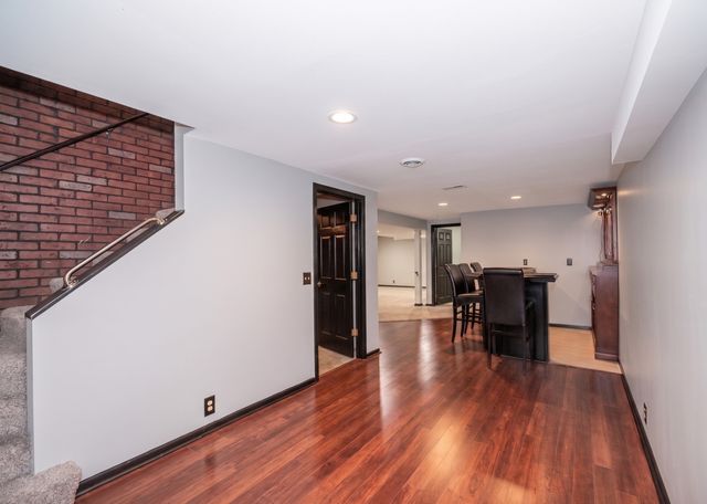 67 Honeysuckle Lane, Crystal Lake, IL 60014