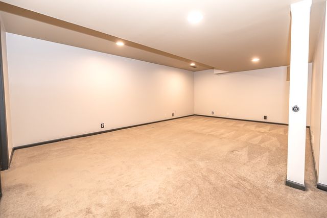67 Honeysuckle Lane, Crystal Lake, IL 60014