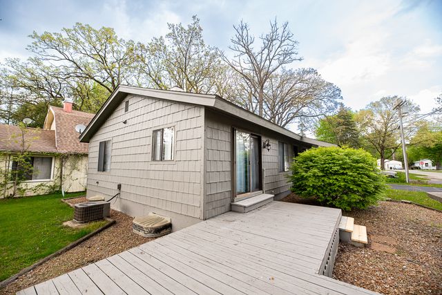 67 Honeysuckle Lane, Crystal Lake, IL 60014