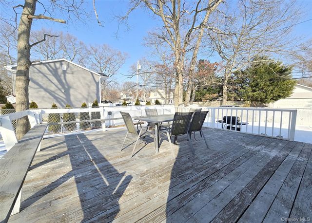 237 Donald Boulevard, Holbrook, NY 11741