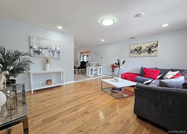 237 Donald Boulevard, Holbrook, NY 11741