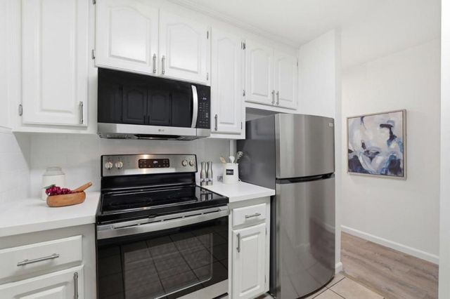 1730 Halford Avenue 247, Santa Clara, CA 95051