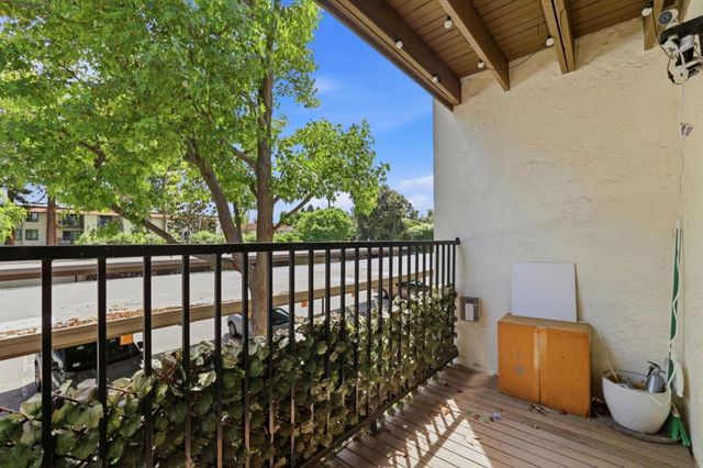 1730 Halford Avenue 247, Santa Clara, CA 95051