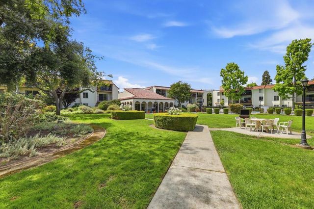 1730 Halford Avenue 247, Santa Clara, CA 95051