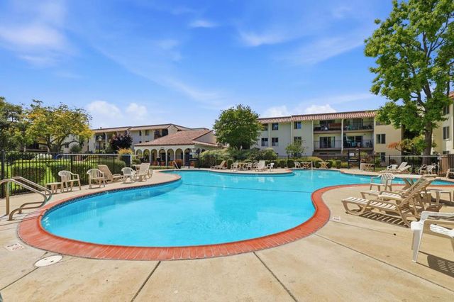 1730 Halford Avenue 247, Santa Clara, CA 95051