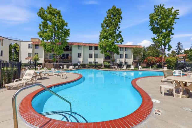 1730 Halford Avenue 247, Santa Clara, CA 95051