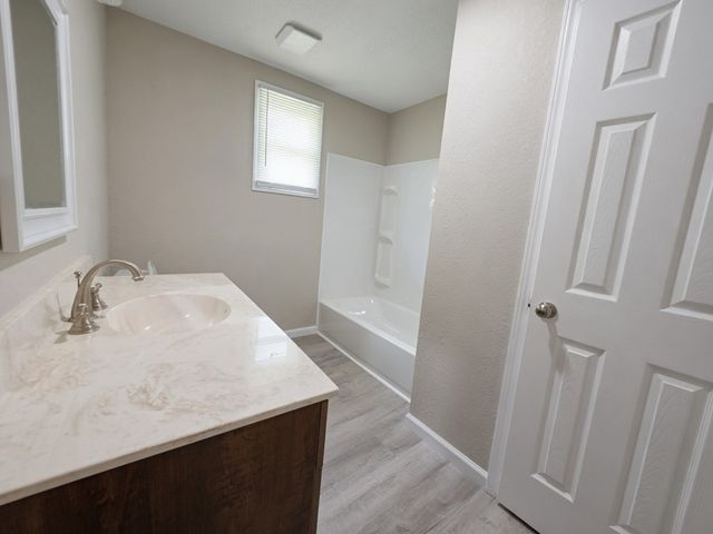 922 Headland Ave, Dothan, AL 36301