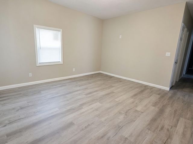 922 Headland Ave, Dothan, AL 36301