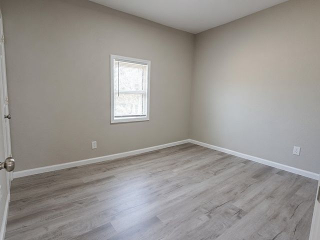 922 Headland Ave, Dothan, AL 36301
