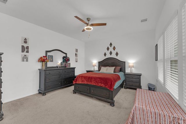 218 Oldbridge DR, Hutto, TX 78634