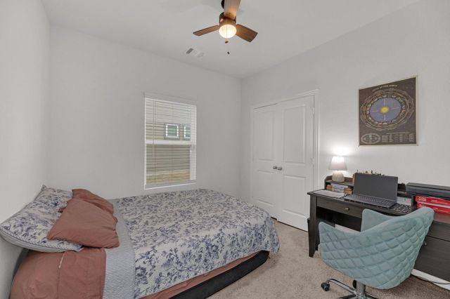 218 Oldbridge DR, Hutto, TX 78634