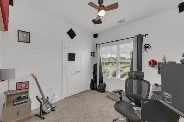 218 Oldbridge DR, Hutto, TX 78634