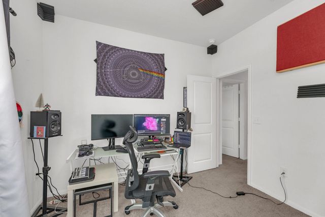 218 Oldbridge DR, Hutto, TX 78634