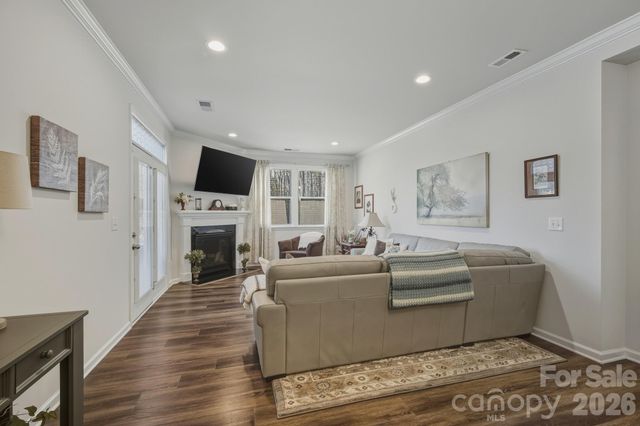 10038 Sweetbriar Rose Court, Huntersville, NC 28078