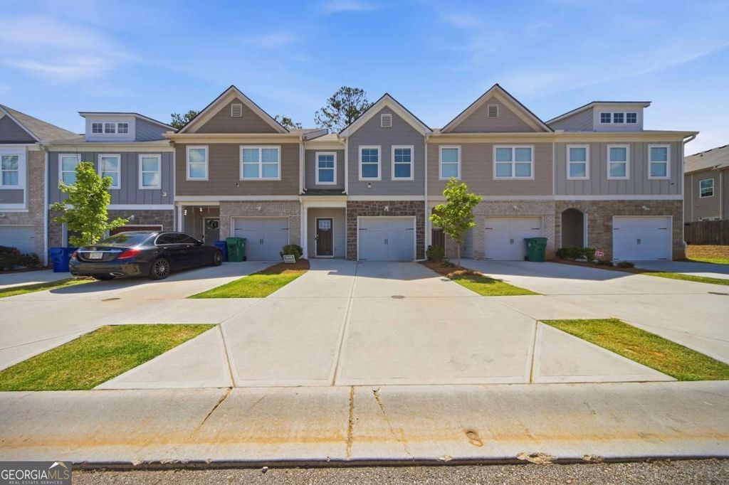 2360 Rex Drive, Lithonia, GA 30058