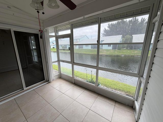 3841 Island Club Circle E, Lake Worth, FL 33462