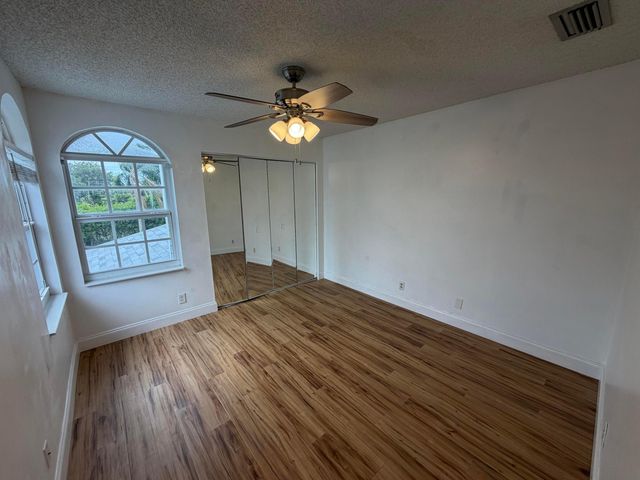 3841 Island Club Circle E, Lake Worth, FL 33462