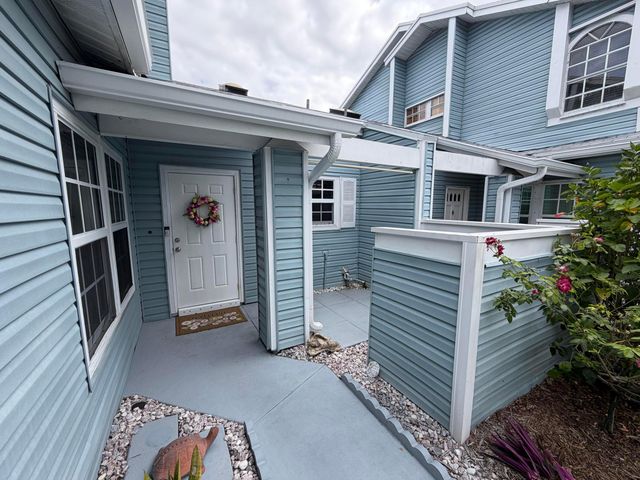 3841 Island Club Circle E, Lake Worth, FL 33462