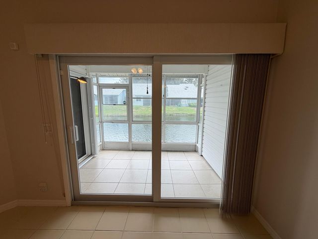 3841 Island Club Circle E, Lake Worth, FL 33462