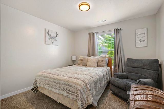 3118 W Janelle St, Meridian, ID 83646