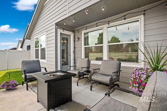 3118 W Janelle St, Meridian, ID 83646