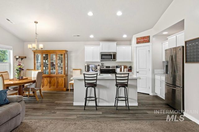 3118 W Janelle St, Meridian, ID 83646