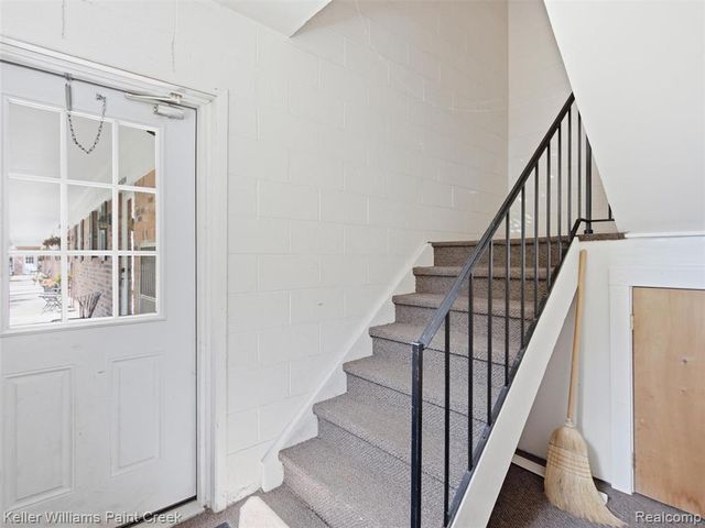42630 Plymouth Hollow Drive 17, Plymouth, MI 48170