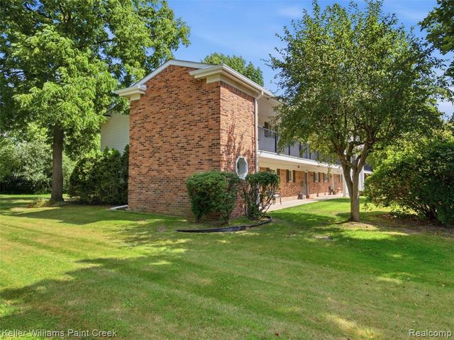 42630 Plymouth Hollow Drive 17, Plymouth, MI 48170