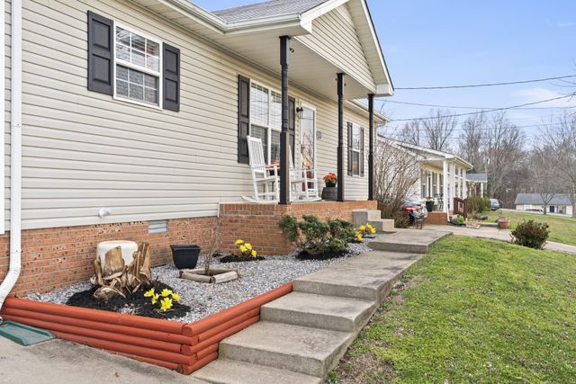 2799 Rome Ln, Clarksville, TN 37040