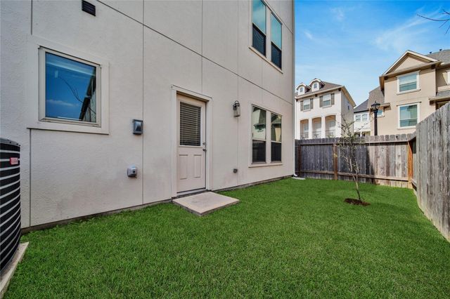 9603 Cambridge Manor Lane, Houston, TX 77045