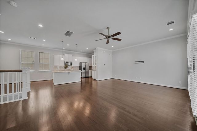 9603 Cambridge Manor Lane, Houston, TX 77045