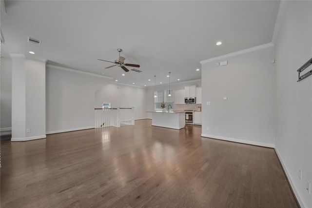 9603 Cambridge Manor Lane, Houston, TX 77045