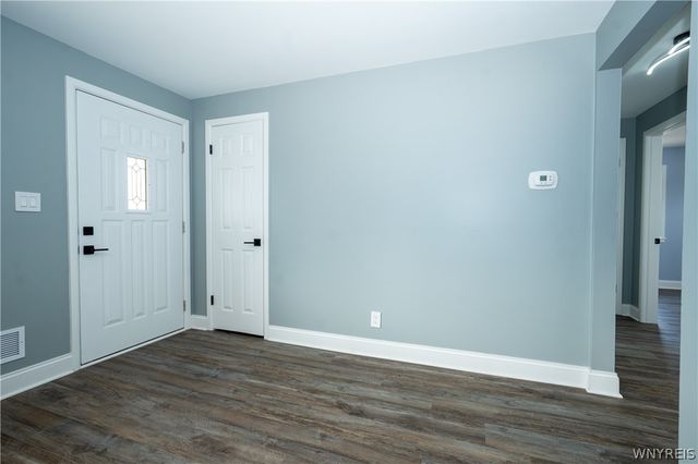 45 Wallace Avenue, Cheektowaga, NY 14227