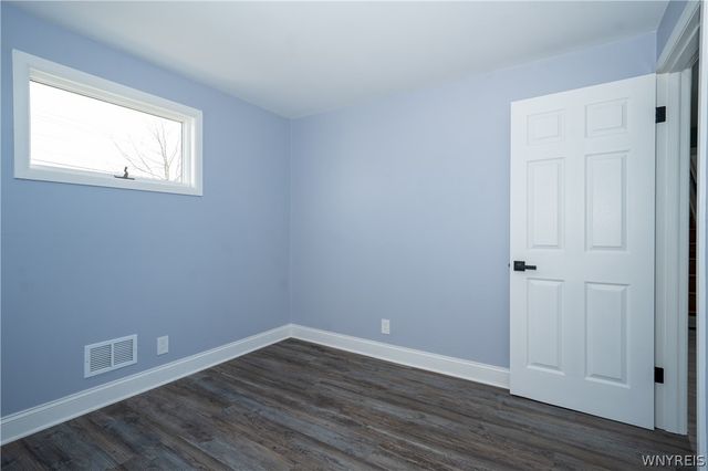 45 Wallace Avenue, Cheektowaga, NY 14227