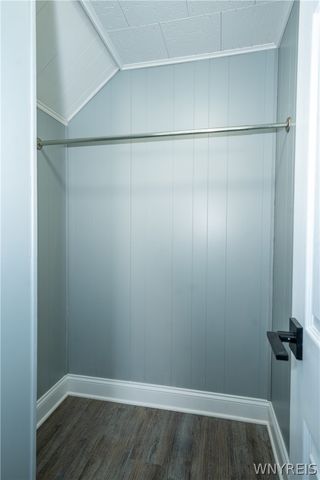 45 Wallace Avenue, Cheektowaga, NY 14227