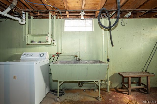 45 Wallace Avenue, Cheektowaga, NY 14227